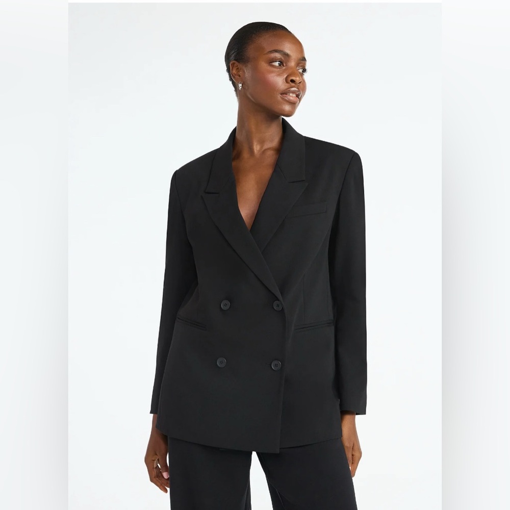 Black Slouchy Double-Breasted Blazer